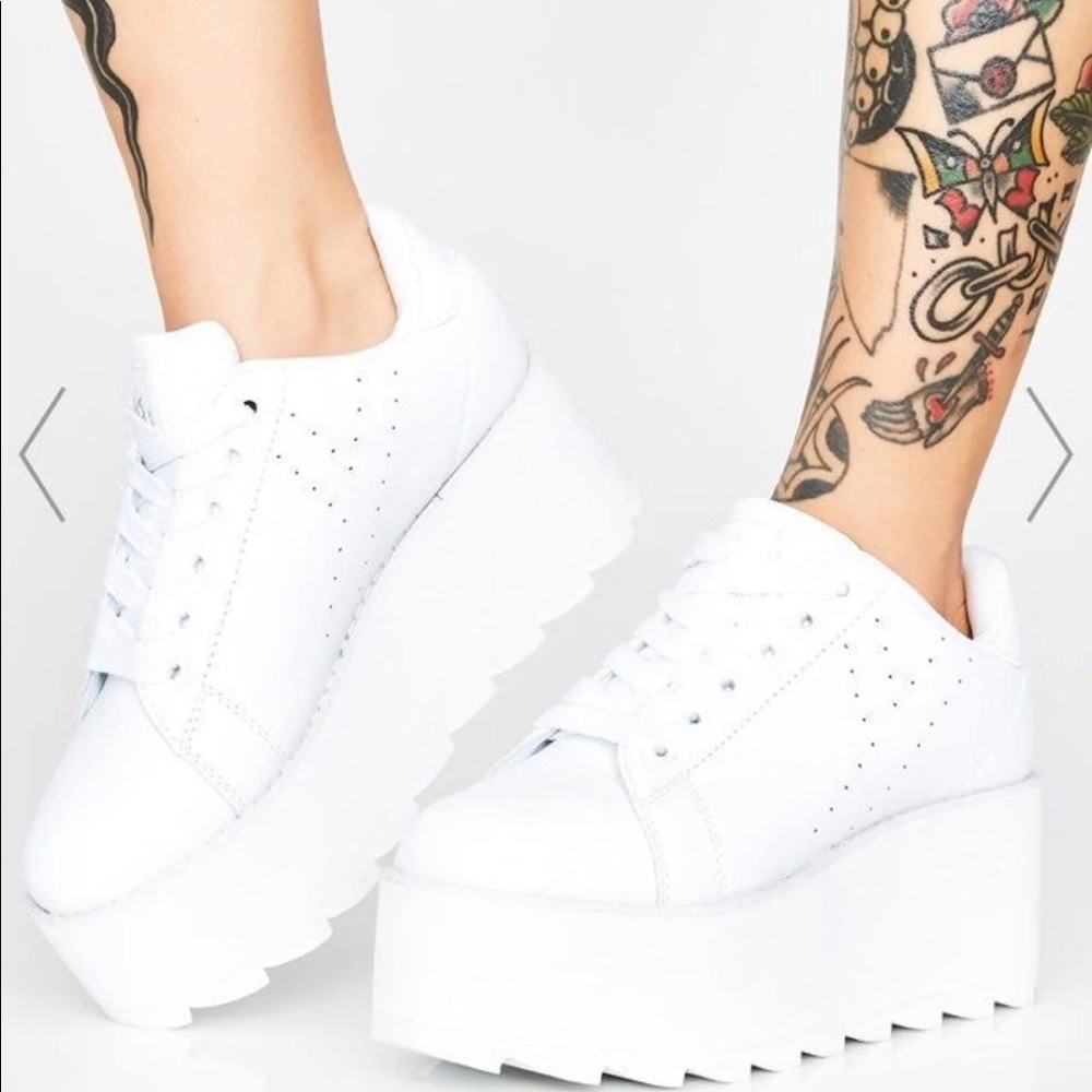 YRU Angelic Lala White Platform Sneaker Size 7